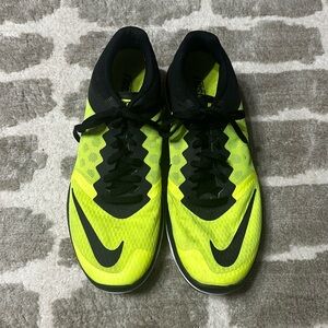 Men’s Nike sneakers